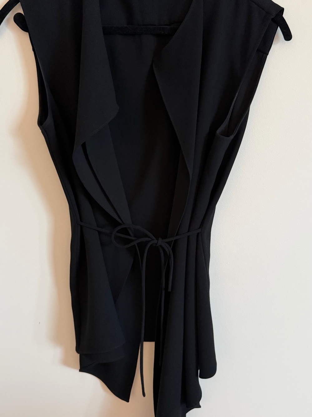 Zara Black Sleeveless Tie-Waist Vest